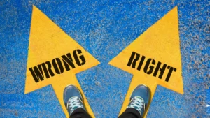 yellow arrows distinguishing between right and wrong